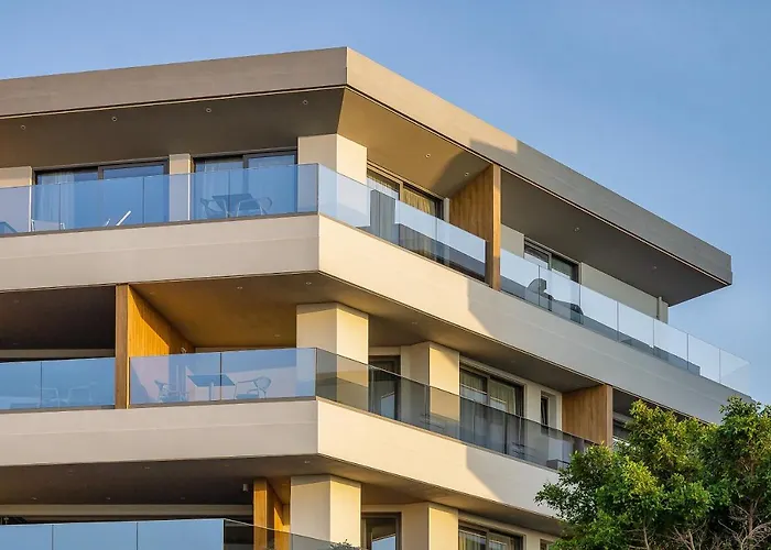 Savus Boutique Hotel 3*