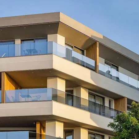 Savus Boutique Hotel 3*