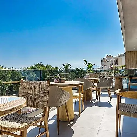 Savus Boutique מלון 3*