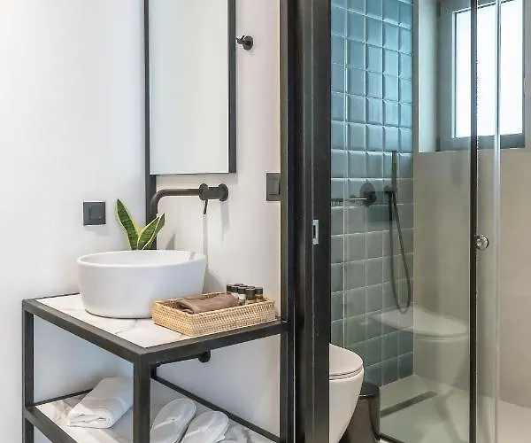 Savus Boutique Hotel 3*