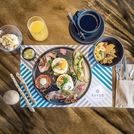 Savus Boutique Hotell *